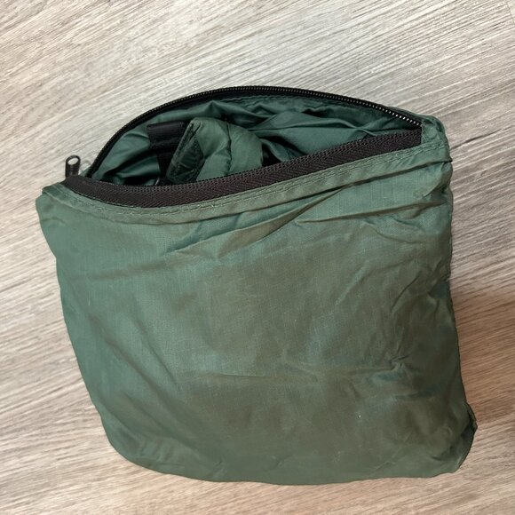 Stylish Green Backpack - Picture 4 of 4